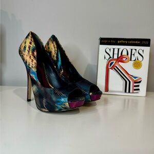 ALDO Multicolor Metallic Peep Toe Heels Statement Party Pumps